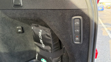 Volvo Xc90 2.0 B6P [300] R DESIGN Pro 5dr AWD Geartronic Petrol Estate